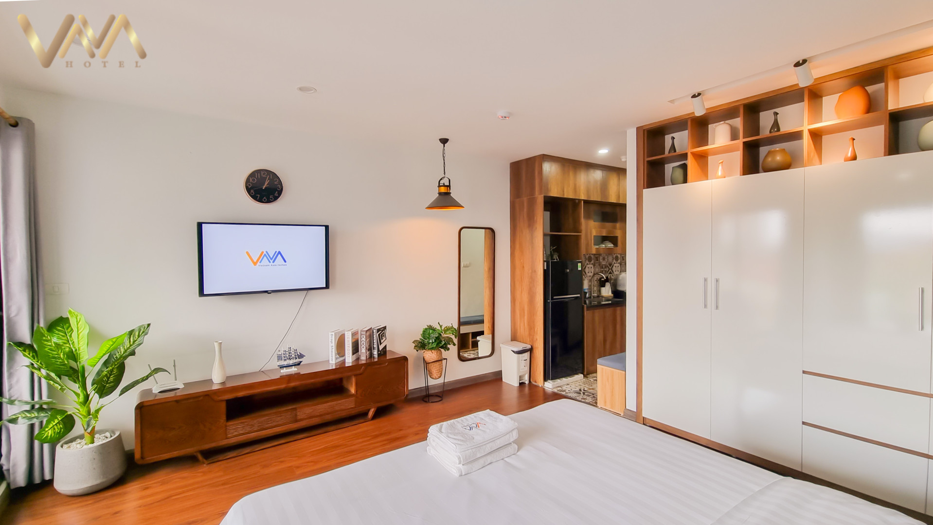 Vnahomes 604